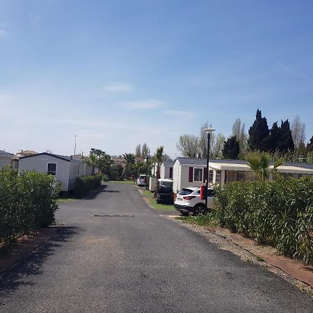 Mobil Home 8 Personnes Les Sables Du Midi Sérignan Exteriör bild
